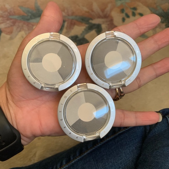 Prestige Eye Shadow Quads EK-06 STORM . - Picture 2 of 4